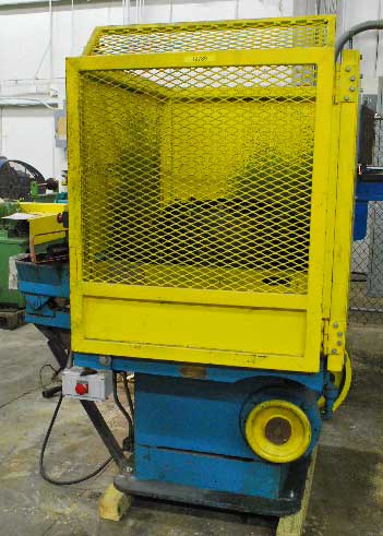 22 (559mm), BARRON & CROWTHER, SINGLE DIE BULL BLOCK (13719)