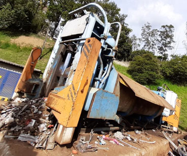 600 Ton, BIRIM SHARK, MODEL 600 E, SCRAP SHEAR, 5000-6000 T/MONTH (13796)