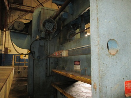 150 TON DREIS & KRUMP (CHICAGO) #SS150-42-96 STRAIGHT SIDE DOUBLE CRANK PRESS