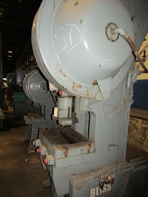 60 TON BLISS MODEL #C-60 OPEN BACK INCLINABLE SINGLE CRANK PRESS