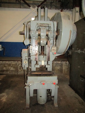 60 TON BLISS MODEL #C-60 OPEN BACK INCLINABLE SINGLE CRANK PRESS