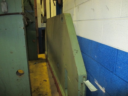 260 TON NIAGARA MODEL #N-260-8-12 PRESS BRAKE