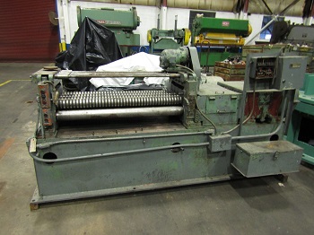 52 TORRINGTON #1010 9 ROLL STRAIGHTENER