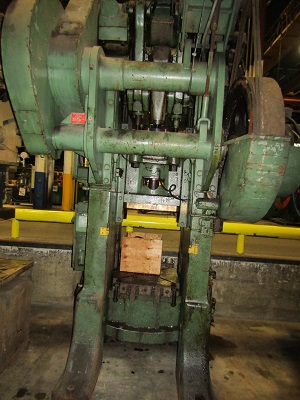 145 / 98 TON BLISS M#3-3/4B DOUBLE ACTION TOGGLE PRESS