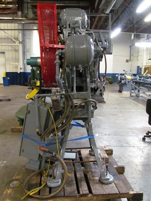 10 TON BLISS MODEL #18 OPEN BACK INCLINABLE DOUBLE ACTION PRESS