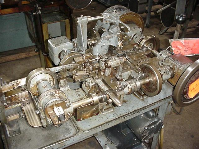 NILSON MODEL #S-00 4-SLIDE WIRE FORMING MACHINE