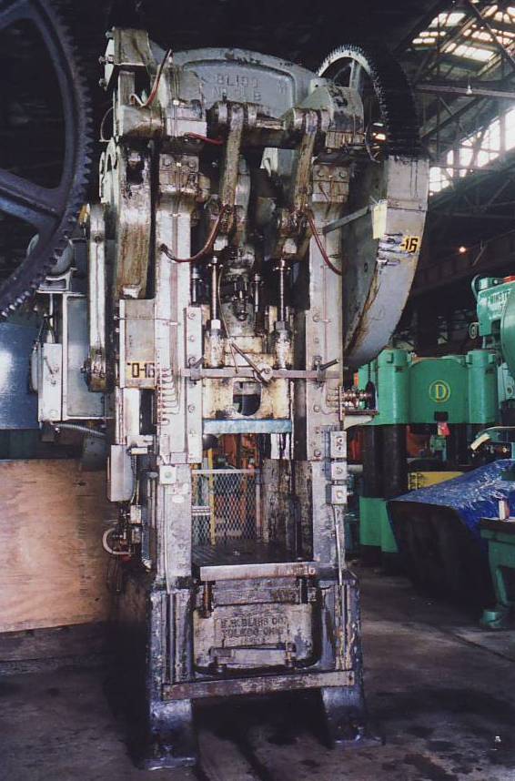 120/80 TON BLISS MODEL #3-1/2B TOGGLE DOUBLE ACTION PRESS