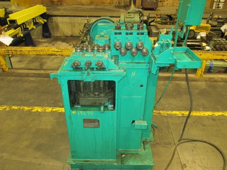 3/8 TORRINGTON MODEL #1819 12 ROLL 2-PLANE TUBE & ROD STRAIGHTENER