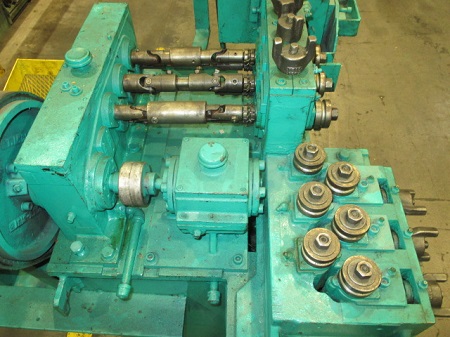 3/8 TORRINGTON MODEL #1819 12 ROLL 2-PLANE TUBE & ROD STRAIGHTENER