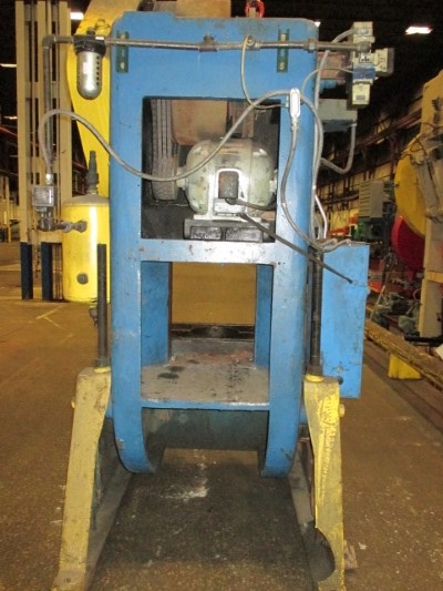 71 TON MINSTER MODEL #7 OBI SINGLE CRANK PRESS