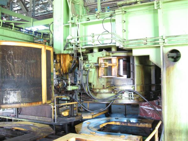 60 DEMAG SMS VERTICAL SPINNER BULLBLOCK