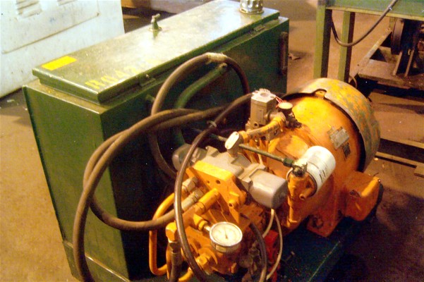 10 STAND X 1.5 ARBOR YODER #M1.5 ROLL FORMER