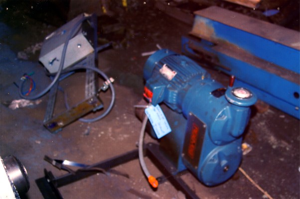 NILSON MODEL #S-1F 4-SLIDE WIRE FORMING MACHINE