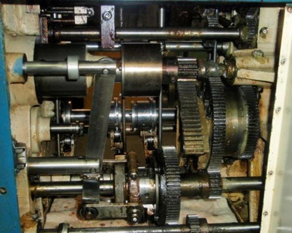 TORRINGTON MODEL #W10A SEGMENT TYPE WIRE SPRING COILER