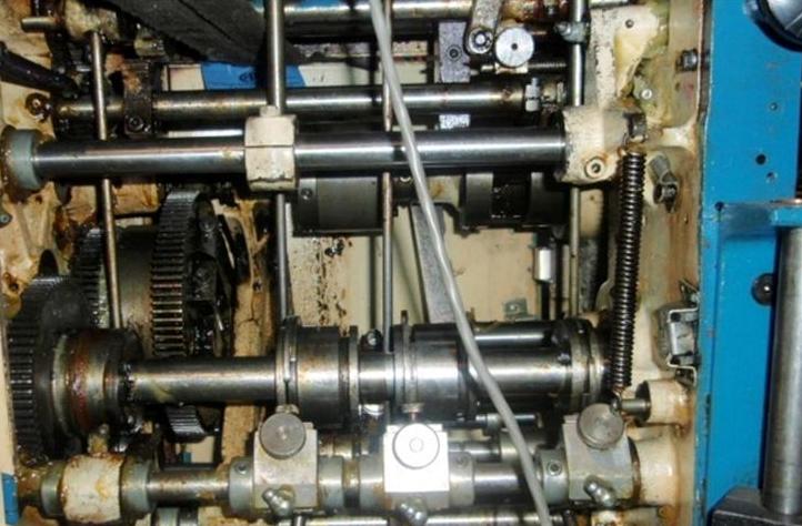 TORRINGTON MODEL #W10A SEGMENT TYPE WIRE SPRING COILER