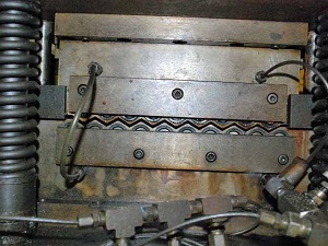 7 (178MM) KOHLER 19 ROLL LIGHT GAUGE STRIP LEVELER