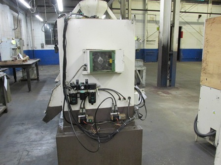 SAKAMURA WASHER PARTS WASHER WITH CONVEYOR AND CONTROL PANEL