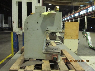 1 TON DENISON MULTIPRESS M# A HYDRAULIC PRESS