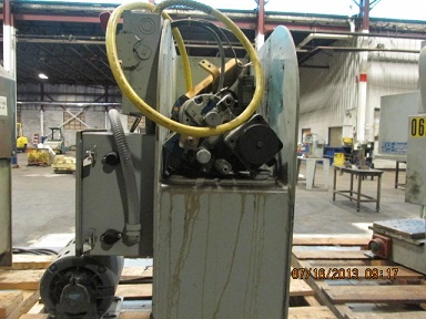 2 TON DENISON MULTIPRESS M# A HYDRAULIC PRESS