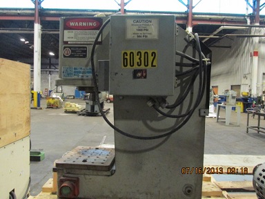 2 TON DENISON MULTIPRESS M# A HYDRAULIC PRESS