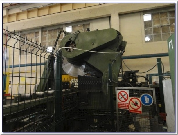 1300mm KALTENBACH MODEL HDM-1300 AUTOMATIC SAW