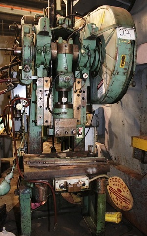 35 TON BLISS Mdl# C-35 OPEN BACK INCLINABLE PRESS