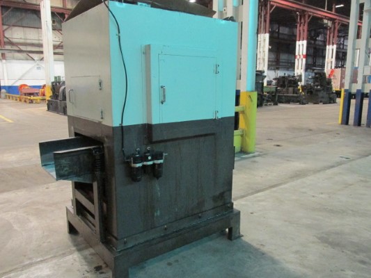 SAKAMURA PARTS WASHER WITH ELECTRICAL PANEL AND CHAIN CONVEYOR