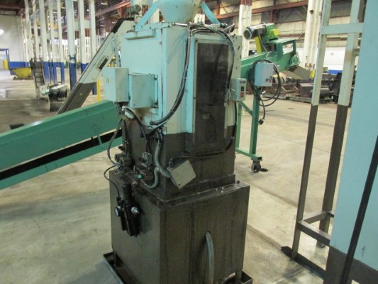 SAKAMURA PARTS WASHER WITH ELECTRICAL PANEL AND CHAIN CONVEYOR