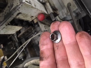 SHIMAZU M# 3F TWIN SPINDLE NUT TAPPER