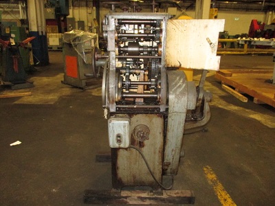 TORRINGTON No. W-11 COIL SPRING WINDER