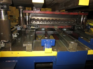 60 TON ARDCOR #K40-2 -40 4-POST FLYING CUTOFF