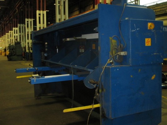 10' x 1/2 ATLANTIC HYDRAULIC SHEAR, YR 1995