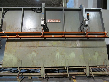 SCHNELL MODEL BW-4.5T=1000 DISCHARGE TABLE