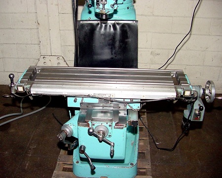 9 x 42 HURCO VERTICAL MILLING MACHINE