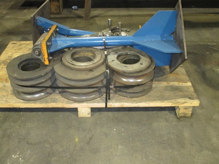 BOLDERINI Mdl# BSA-16M BAR STOCK ROLL FEED ANGLE BENDING ROLL
