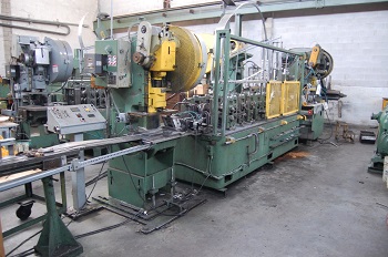 7 STAND X 1.5 ARBOR YODER #M1.5 ROLL FORMER