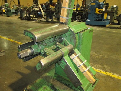 2,500# AMERICAN STEEL UNCOILER