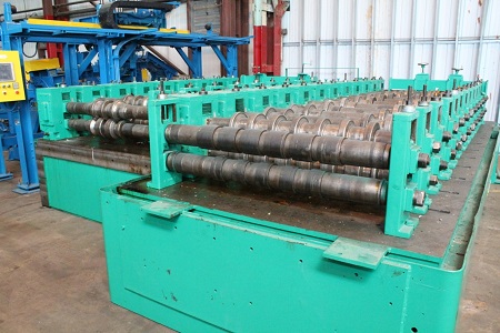 22 STAND X 4 ARBOR ARDOCR ROLL FORMER