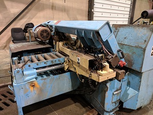 DOALL C-305A VERTICAL BAND SAW