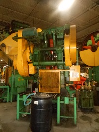 150/110 BLISS No, 3-3/4 SINGLE CRANK TOGGLE PRESS