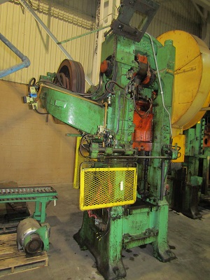135 TON BLISS NO. 306 STRAIGHT SIDE SINGLE CRANK PRESS