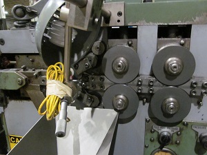 BHS-TORIN MODEL# 11 CNC PROGRAMMABLE SPRING COILER