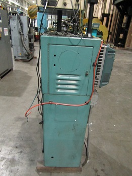 TORIN W10-A SPRING COILING MACHINE W/MOYER EUROGAGE DIGITAL SPRING GAUGE