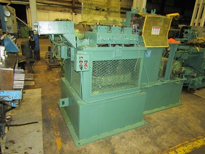 1 TORRINGTON #1821 12 ROLL STRAIGHTENER