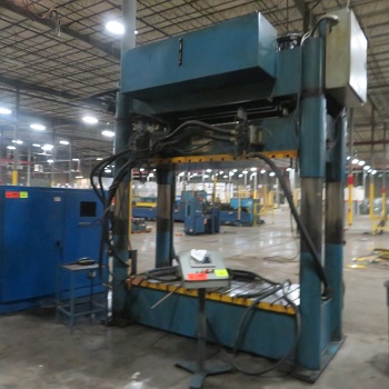 100 ton BECKWOOD FEN889 FOUR POST HYDRAULIC SPOTTING PRESS