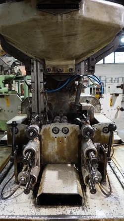 SHIMAZU 3NFA 3/8 TWO SPINDLE NUT TAPPER