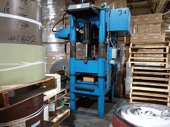 68 TON BECKWOOD 4-POST HYDRAULIC PRESS
