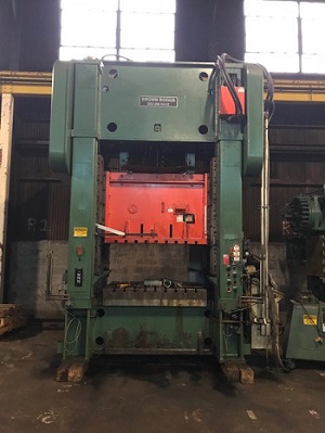 200 TON BROWN BOGGS SS2-200-60-42 STRAIGHT SIDE PRESS
