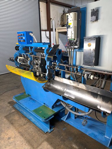 RMG MODEL 15 WIRE STRAIGHTENER AND CUT OFF MACHINE