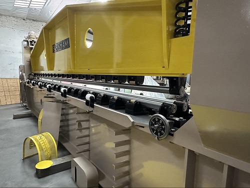 20' FARNHAM MDL. 2015-EXXX FORMING ROLL MACHINE